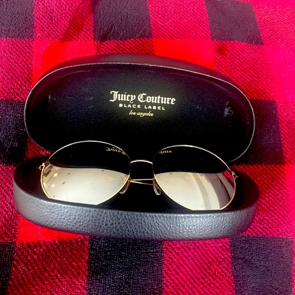 Juicy Couture Accessories - Aviator sunglasses